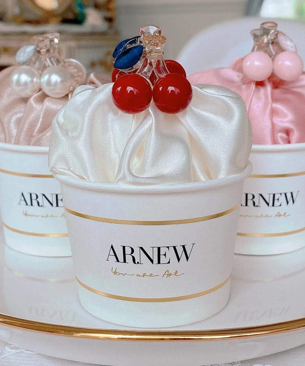 arnew hair claws Cupcake Scrunchie Holder Claw Clip