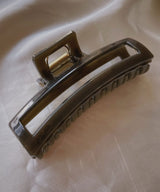 arnew hair claws Khaki Square Long Hairclawclip