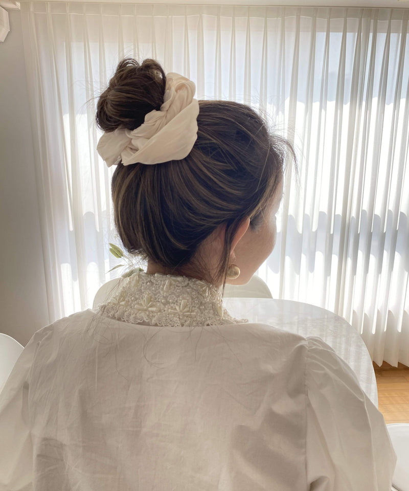 arnew hair ties Classy Silk Scrunchie
